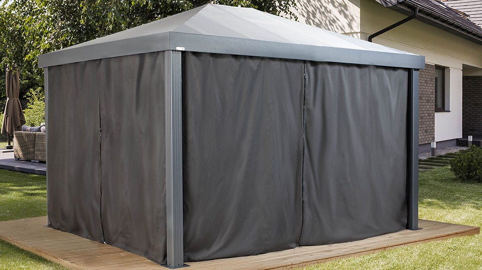 The Important Benefits of Gazebo Curtains