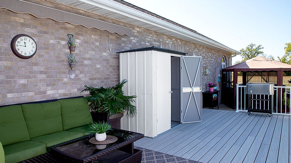 From Blah to Ah: These Backyard Sheds Transform a Cluttered Yard Into a Relaxing Oasis