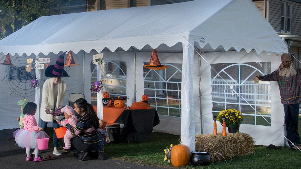 Trick or Treat Yourself: Host an Outdoor Halloween Costume Party